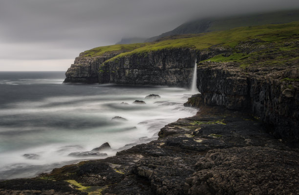 悬浮在时间里图片下载