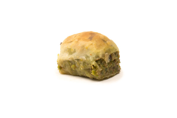 土耳其开心果baklava孤立在白色背景上。图片下载