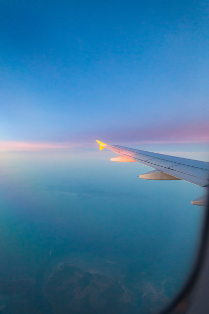 从窗户看天空的平面图片下载