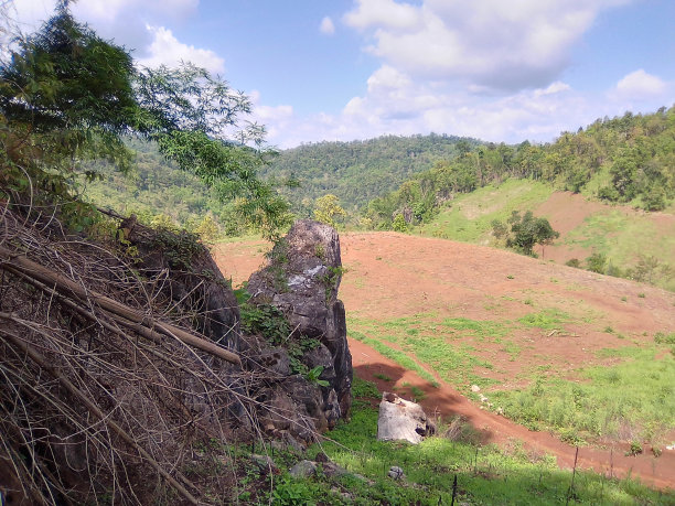 巨石，石头，岩石形状图片下载