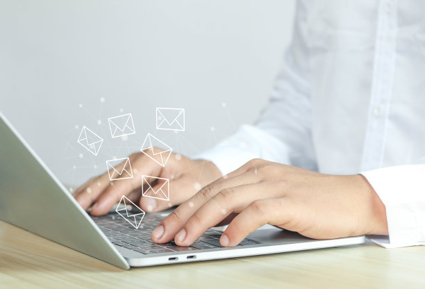 新的电子邮件通知的想法，商业电子邮件通信和数字营销收件箱。接收业务通知、电子邮件、电子信息。图片下载