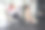 在现代办公室休息时，一群专业人士在椅子上赛跑图片下载