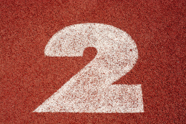 运动场上的跑道号图片下载