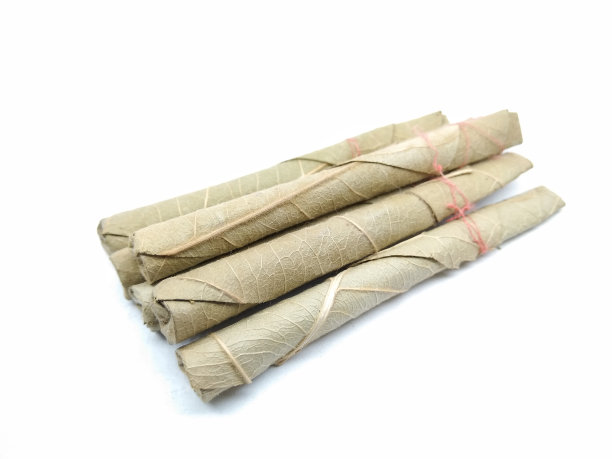 一幅在白色背景上孤立的雪茄画图片下载