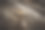 木制表面上的结婚戒指图片下载
