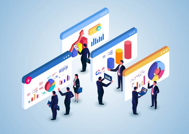 一群商人和一群人站在不同的网页前讨论和分析数据和图表图片下载