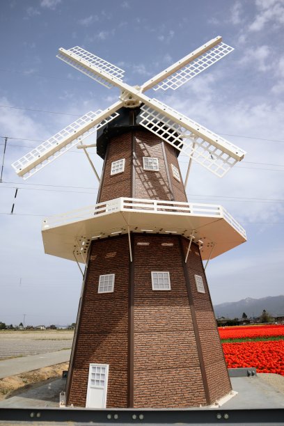 日本大风车风景照片图片下载