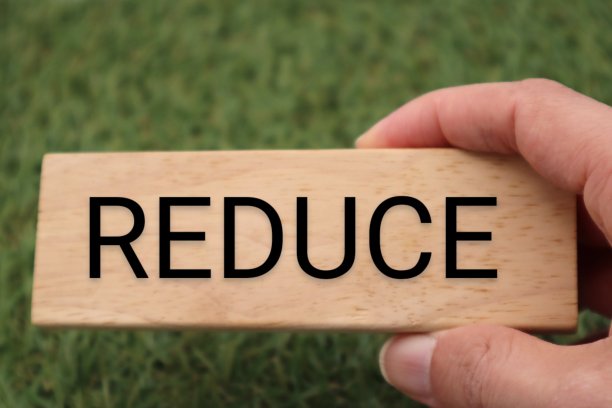 将构建块写成REDUCE的人图片下载