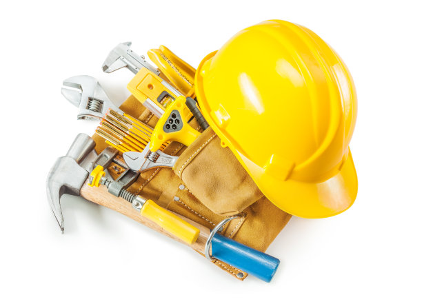 施工工具设置在皮革工具带隔离图片下载