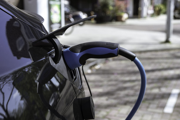 电动汽车充电图片下载