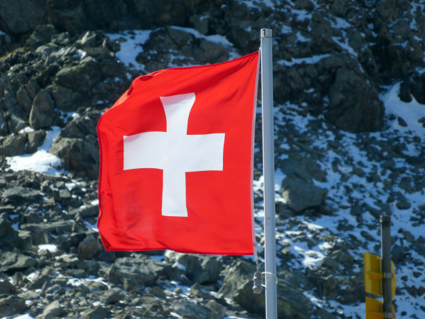 瑞士联邦国旗(瑞士国旗-瑞士国旗)-瑞士联邦国旗(Offizielle Flagge der Schweiz -瑞士国旗)图片下载