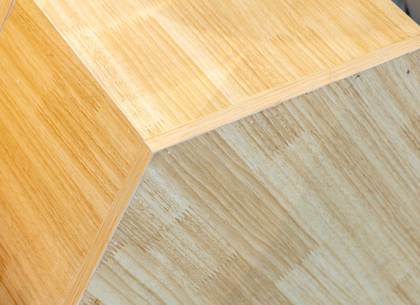 木质装饰:堆叠木板和木质纹理图片下载