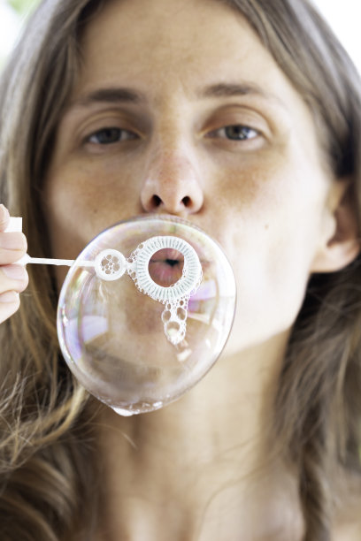 玩得开心图片下载