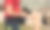 男子在运动后用按摩敲击器按摩身体。图片下载