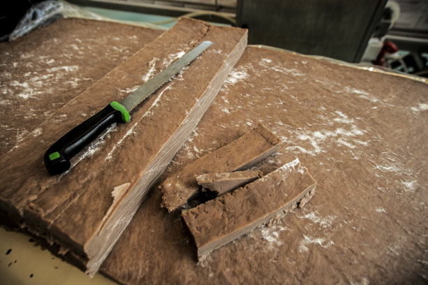 空荡荡的西西里煎饼卷工厂。图片下载