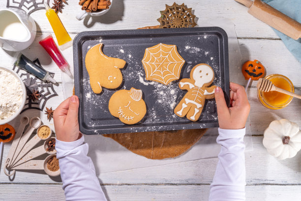 烹饪烘烤万圣节姜饼饼干图片下载
