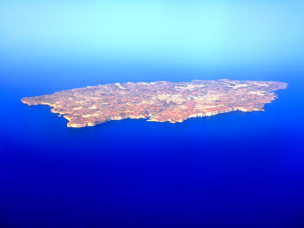 从天空看马耳他岛图片下载