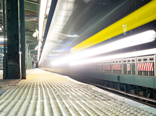 地铁，纽约火车站，公共交通，城市景观，城市生活图片下载