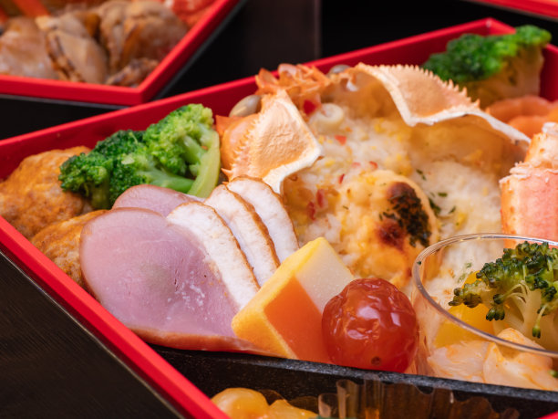 蟹肉焗鸭火腿的日本料理。图片下载