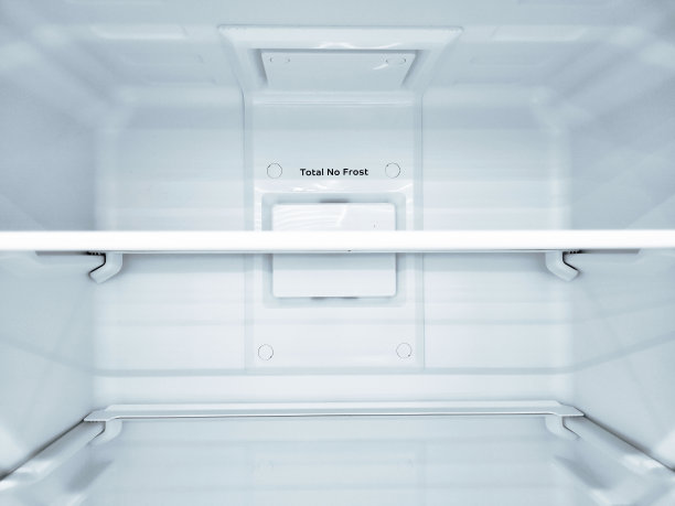 打开冰箱前视图架子图片下载