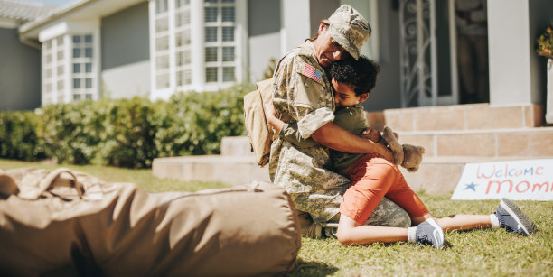 欢迎从军队来的妈妈图片下载