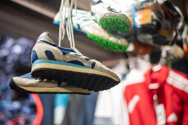 体育运动鞋图片下载