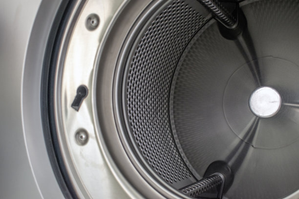 自助洗衣店洗衣机:艺术快照和精选焦点。图片下载