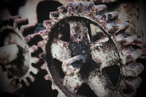 牛津郡库姆磨坊的农业机械齿轮图片下载