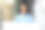 年轻漂亮的女人在办公室使用视频通话耳机工作，西班牙裔在线客服人员在笔记本电脑上打字图片下载