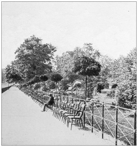 伦敦海德公园的古董旅行照片图片下载