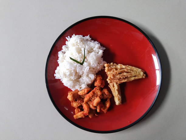 蘑菇巴拉多鸡饭图片下载