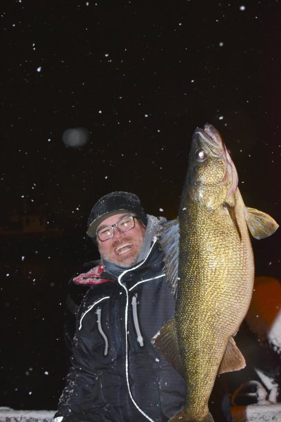 奖杯角膜白斑图片下载