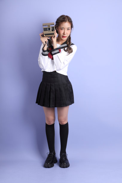 亚洲女学生图片下载