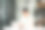年轻的亚洲商人在办公室用笔记本电脑、平板电脑和在纸上做笔记。图片下载