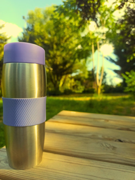 热水瓶图片下载