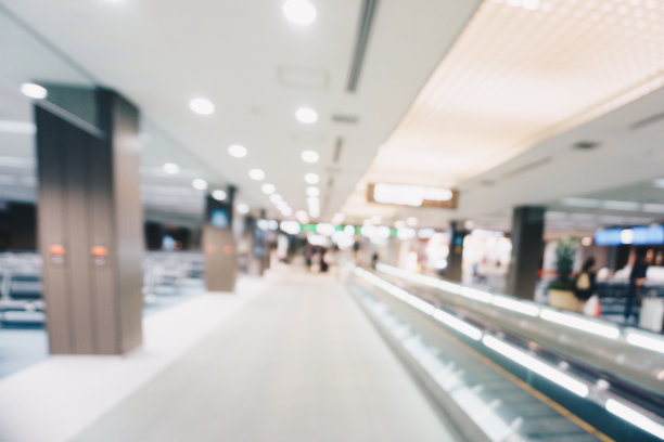 摘要机场候机大厅过境模糊化图片下载