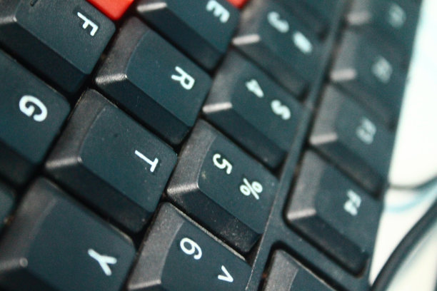 电脑键盘俯视图图片下载