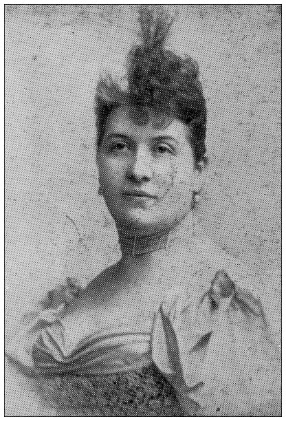 古董图片:巴扎尔德拉Charité火灾在巴黎，1897年的受害者:雅克·奥斯曼夫人图片下载