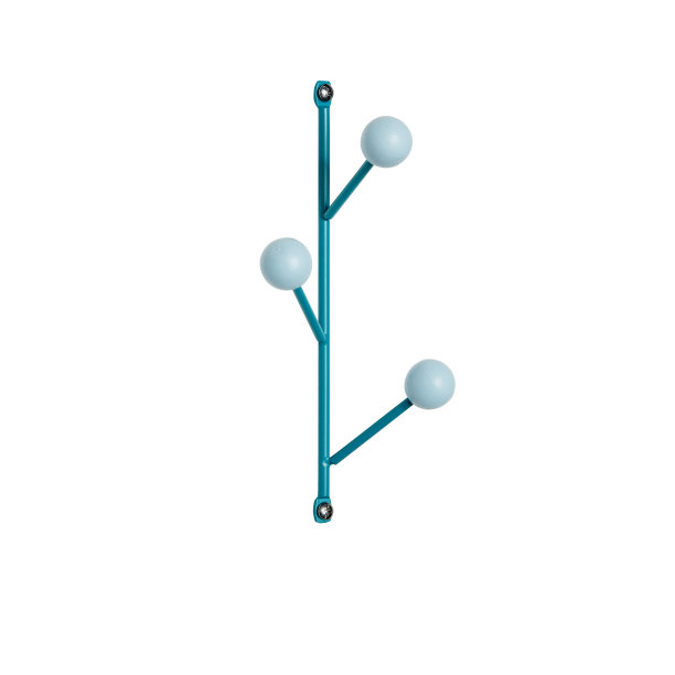 铁与钩剪出孤立的白色背景与剪辑路径图片下载