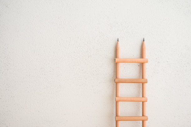 在商业，金融和教育学习方面有最低的创意概念。图片下载