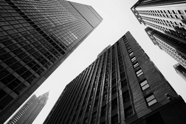 下面的摩天大楼。图片下载