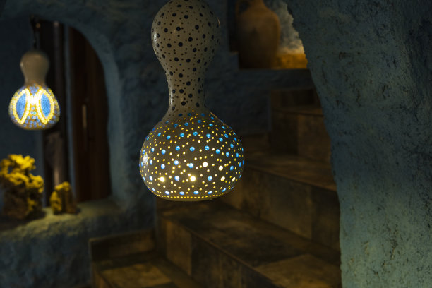 摩洛哥风格的门，灯和装饰照片，Üsküdar伊斯坦布尔，土耳其(土耳其语)图片下载