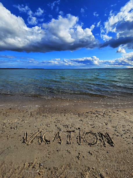 享受海滩图片下载