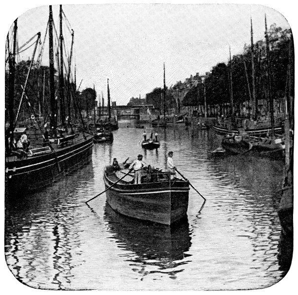 19世纪，荷兰鹿特丹港口的运河上满是船只图片下载