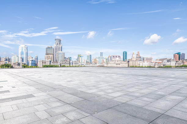 中国上海的城市广场和建筑天际线风景图片下载