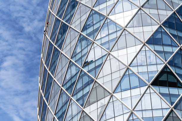 抽象玻璃建筑图片下载