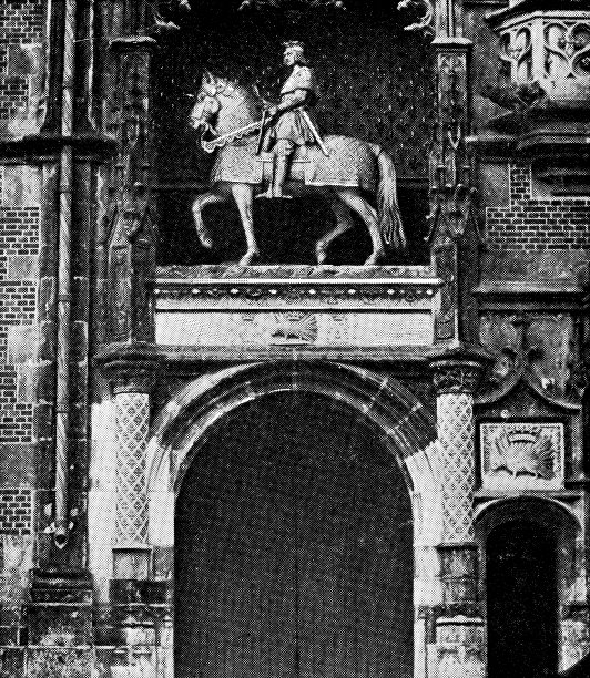 路易十二皇家雕像Château de Blois在布洛瓦，法国- 19世纪图片下载