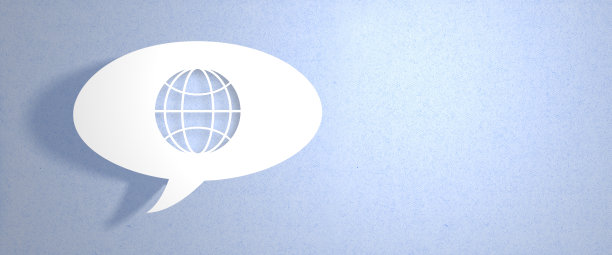 白色聊天气泡与世界标志上的蓝色背景图片下载