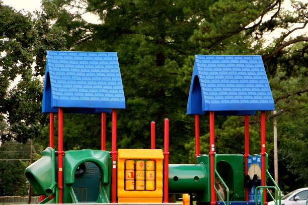 孩子的游乐场图片下载