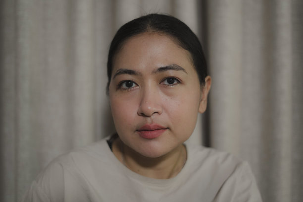 肖像的女人图片下载